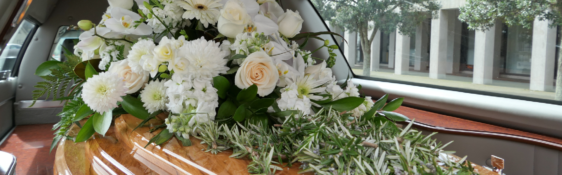 How to choose funeral flowers Signature Funerals Bury